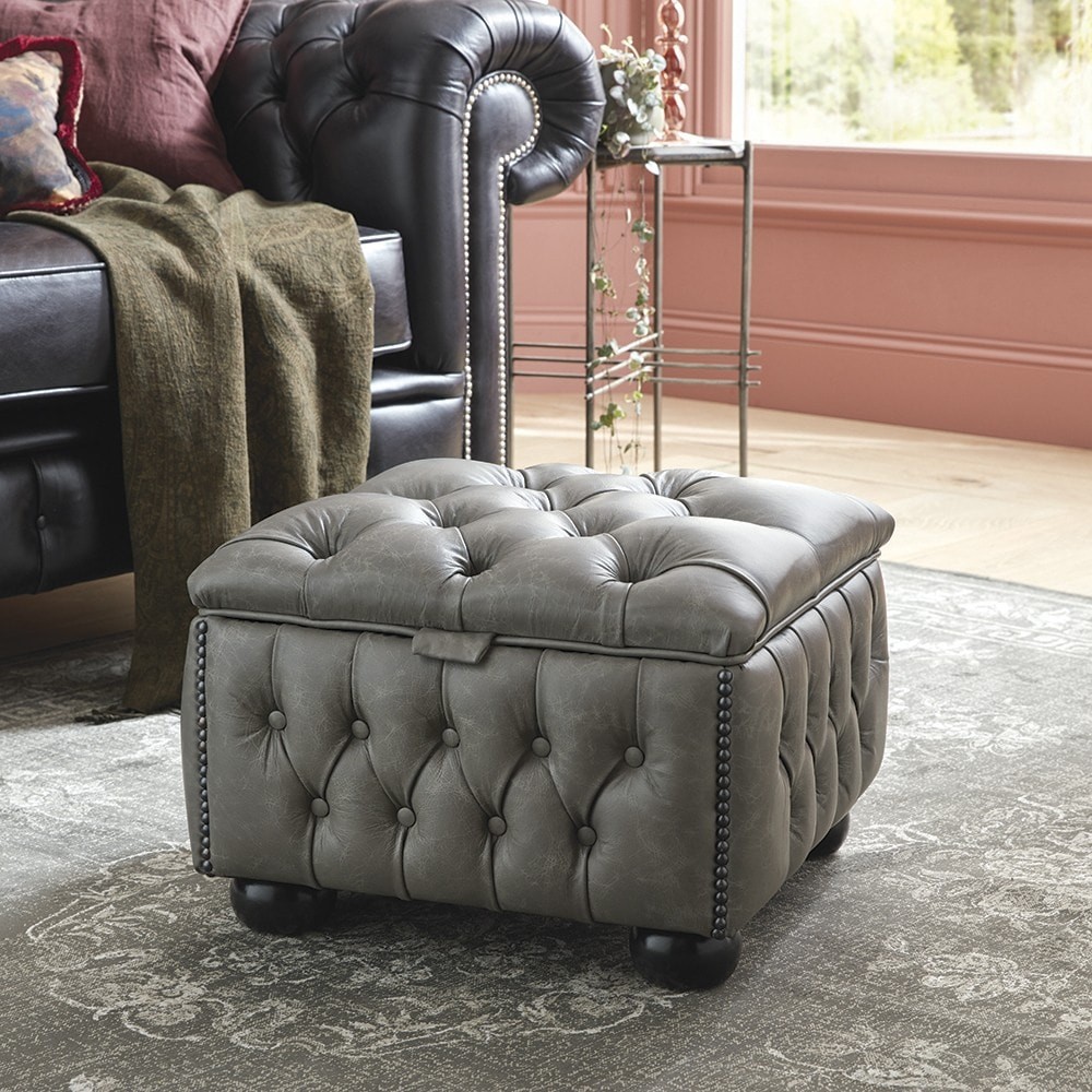 Buttoned Pouffe Box