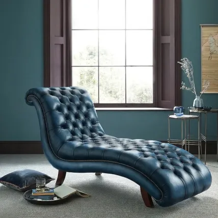 Queensbury Chaise